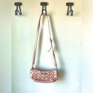 Betsey Johnson dusty rose pink quilted crossbody bag with floral lining, NWOT